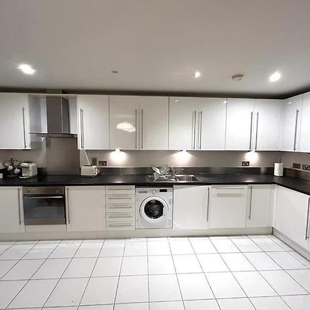 לונדון O2 Excel City Airport Apartment מראה חיצוני תמונה